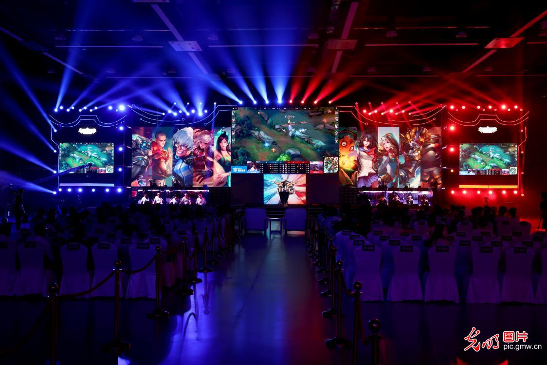 也将他们的 也将他们的