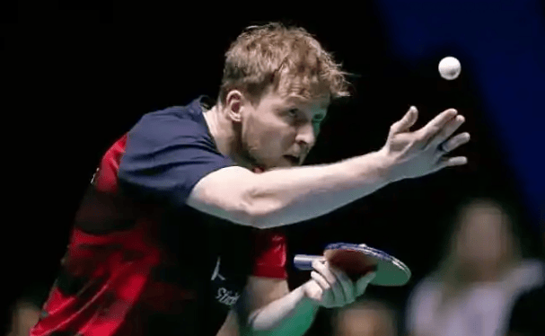 在一个充满 在一个充满