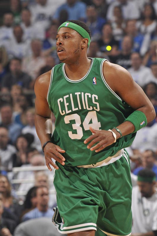 话题立刻引 话题立刻引